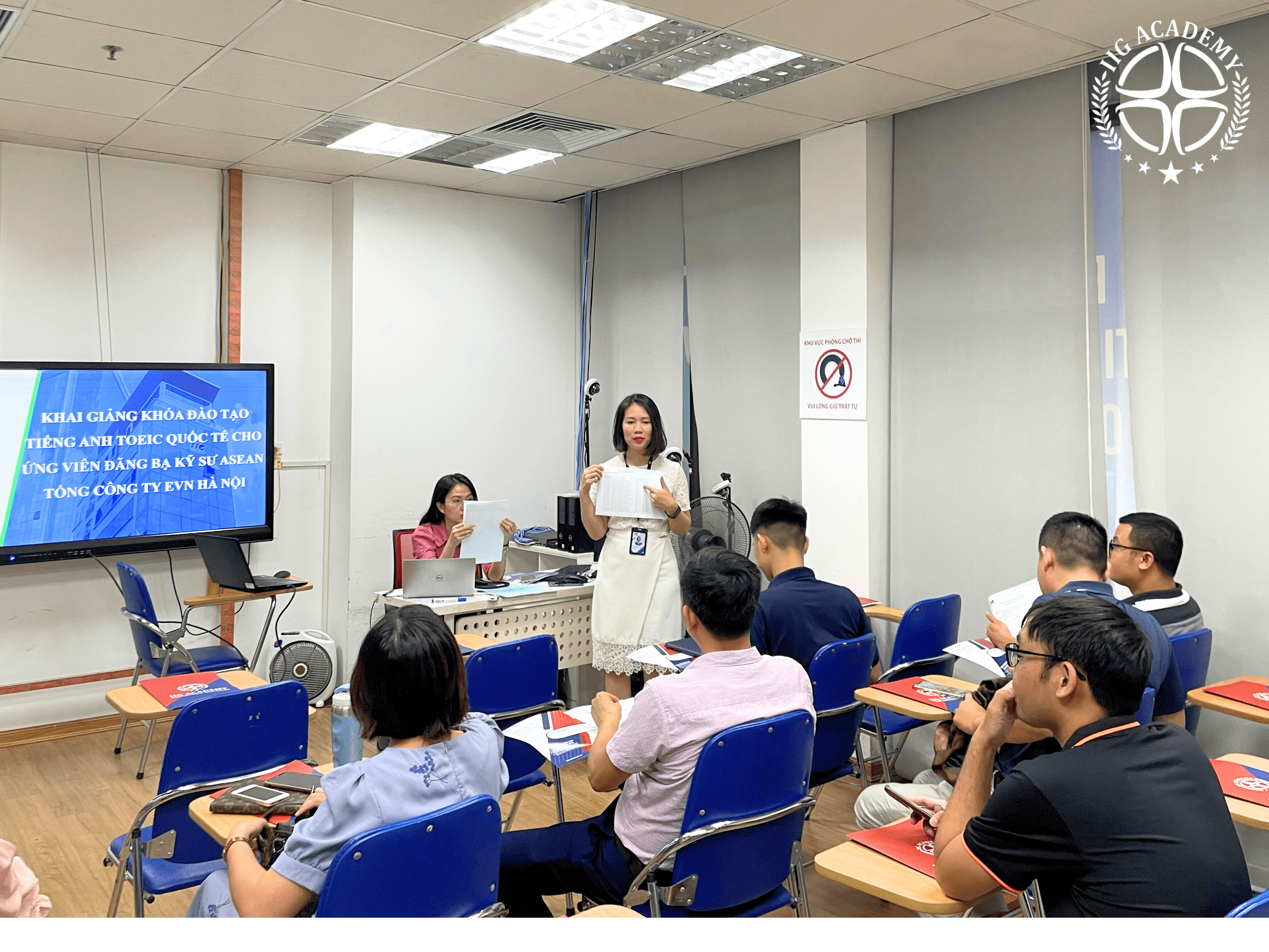 Khóa học tiếng Anh TOEIC – Cầu nối thành công cho kỹ sư EVN Hà Nội